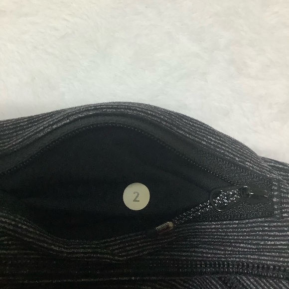 Lululemon Run Pace Tight Wee Stripe Black Heathered Gray Size 2 - Picture 6 of 12